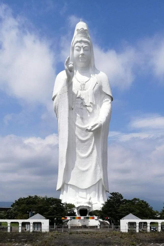 Top 10 Tallest Statues in the World 2023 - Khan Global Studies Blogs